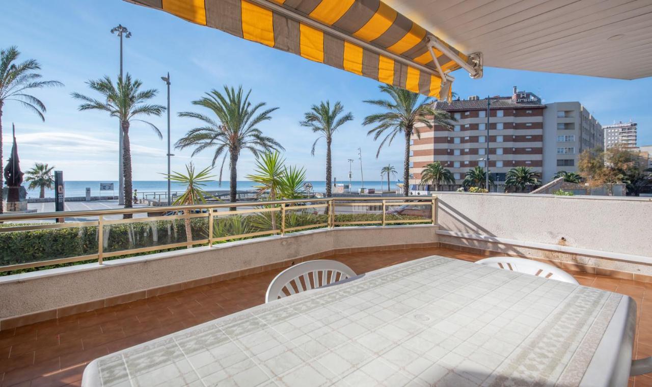 R113 Beachfront Apartment Romeu Calafell Esterno foto