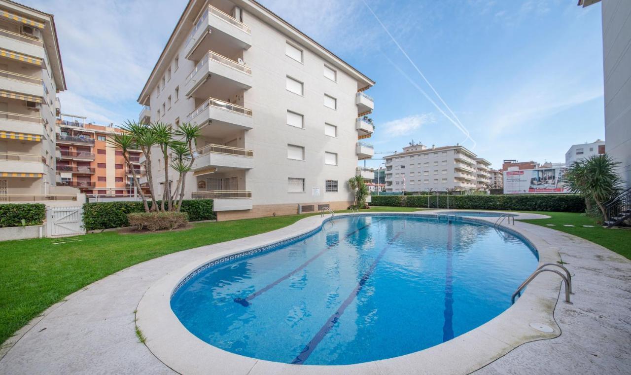 R113 Beachfront Apartment Romeu Calafell Esterno foto